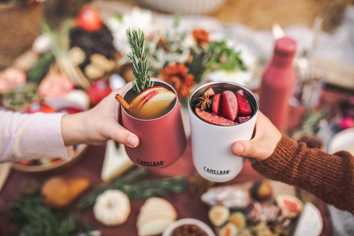 JUICI Harvest Apple Sangria Recipe JUICI Harvest Apple Sangria Recipe
