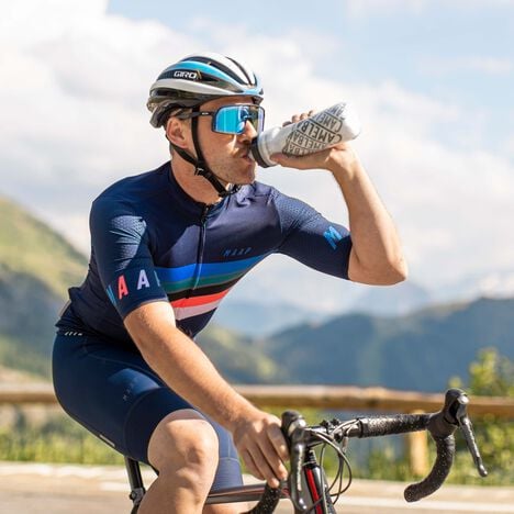 How Athletes Can Spot and Prevent Exercise-associated Hyponatremia (EAH)