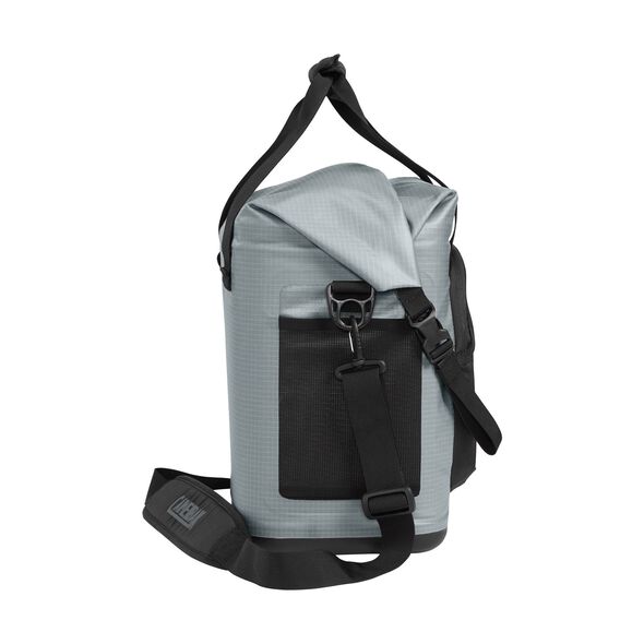 ChillBak&trade; Cube 18 Soft Cooler with Fusion&trade; 3L Group Reservoir