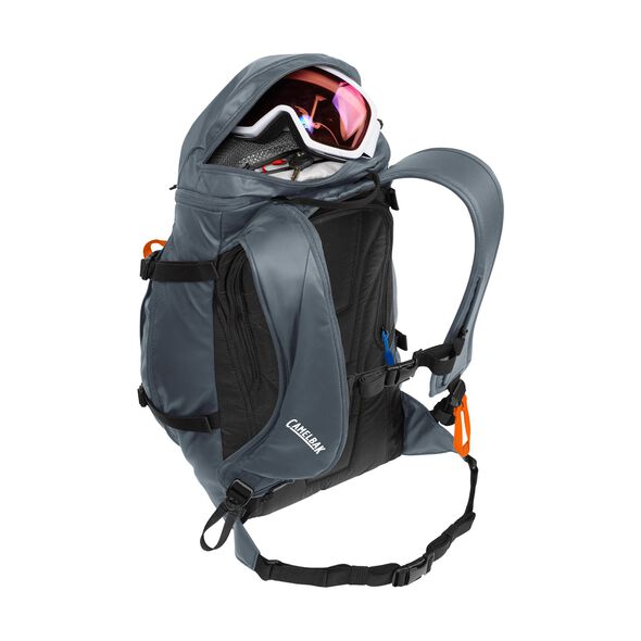 SnoBlast&trade; 22 Hydration Pack
