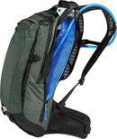 M.U.L.E. Pro 14 100oz Hydration Pack