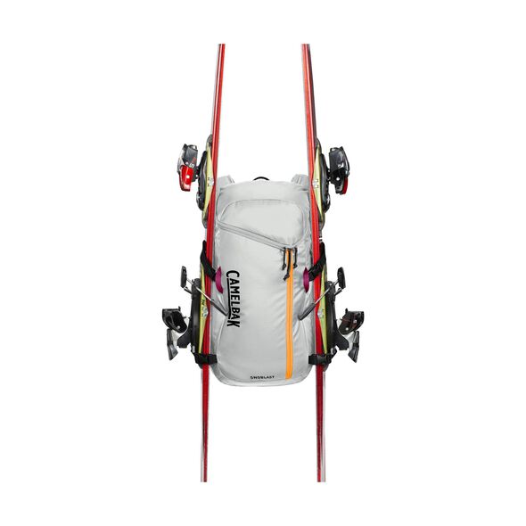 SnoBlast&trade; 22 Hydration Pack