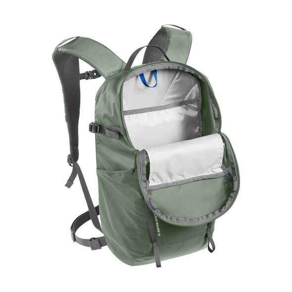 Cloud Walker&trade; 18 Hydration Pack 85 oz