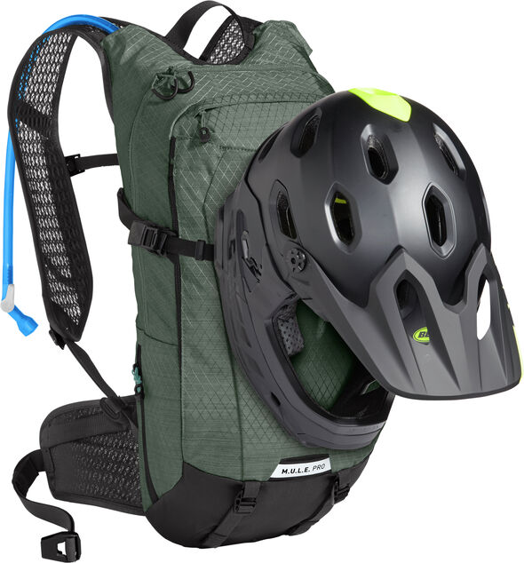 M.U.L.E. Pro 14 100oz Hydration Pack