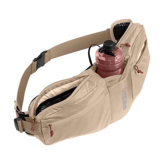 Podium&reg; Flow&trade; 4 Hydration Belt