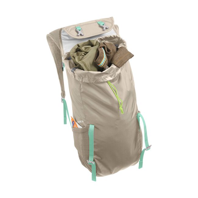 Arete&trade; 18 Hydration Pack 50 oz