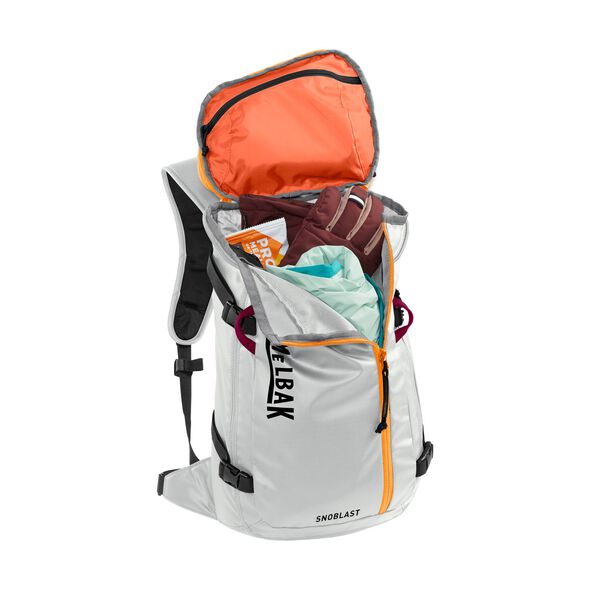 SnoBlast&trade; 22 Hydration Pack