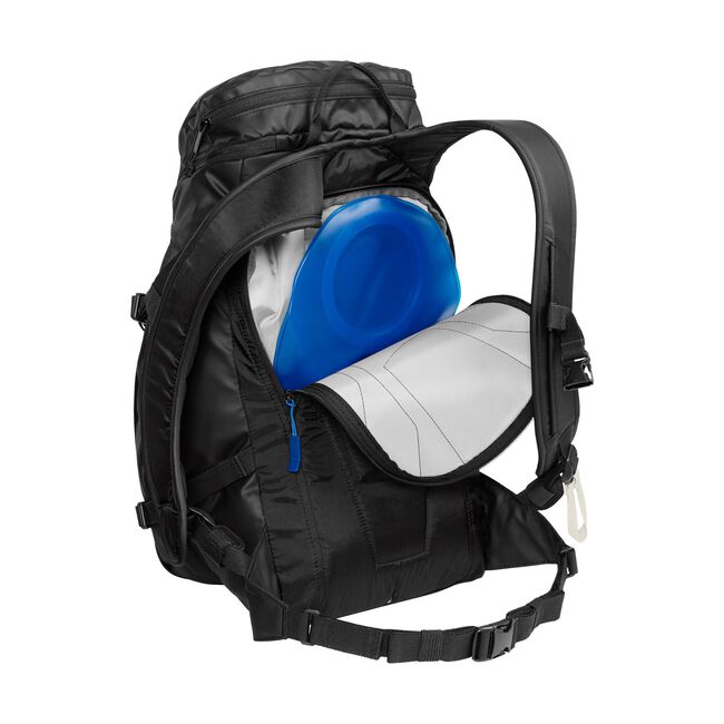 SnoBlast&trade; 22 Hydration Pack
