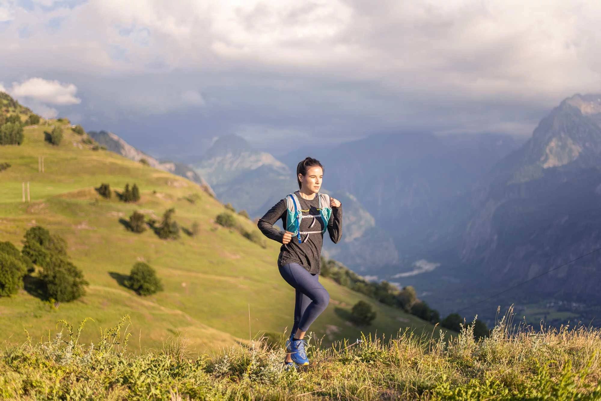 camelbak running hydration vest