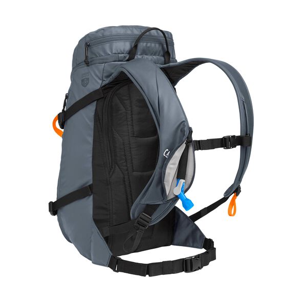 SnoBlast&trade; 22 Hydration Pack