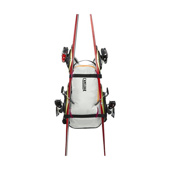 Powderhound&trade; 12 Hydration Pack