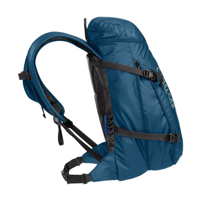 SnoBlast&trade; 22 Hydration Pack