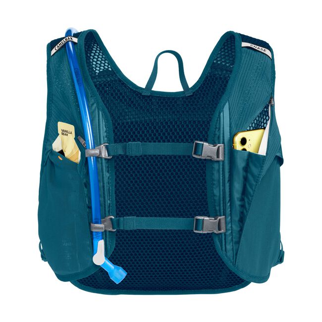 Chase&trade; Race 4 Hydration Vest with Crux&reg; 1.5L Reservoir