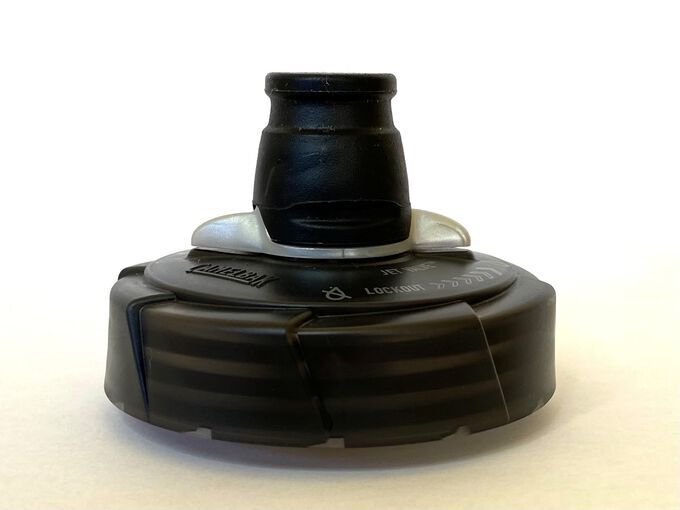 Podium Cap, Generation 1 – not involved in Recall