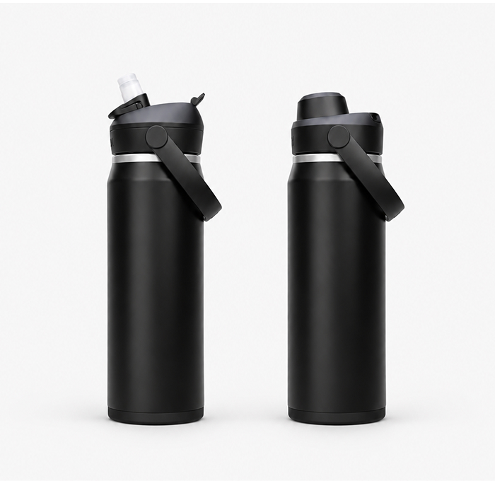 Personalized CamelBak Thrive Steel insulated bottles